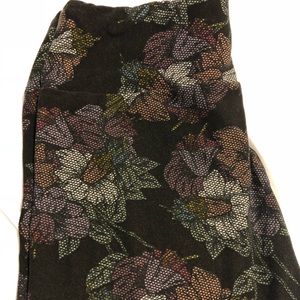 🌸 Buttery Soft LuLaRoe Leggings 🌸